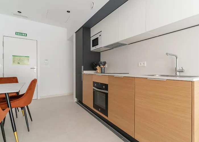 Canillas Apartments